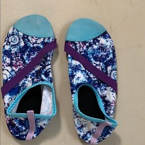 Fitkicks slippers